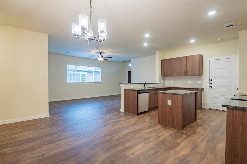 656 Wheatfield Drive Property Photo 11