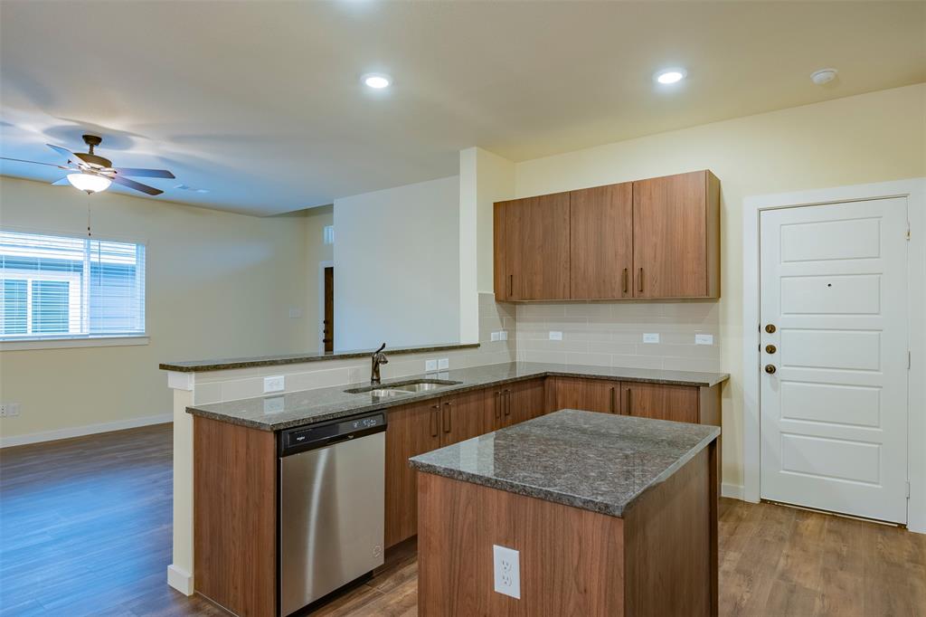 656 Wheatfield Drive Property Photo 13