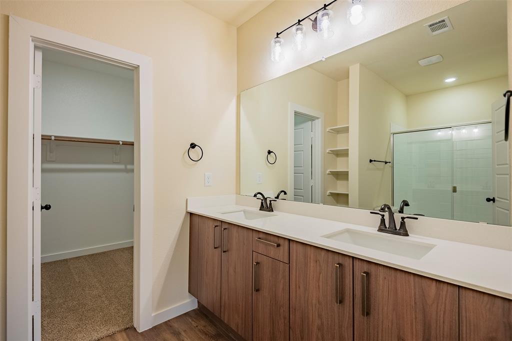 656 Wheatfield Drive Property Photo 17