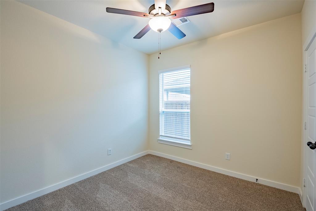 656 Wheatfield Drive Property Photo 23