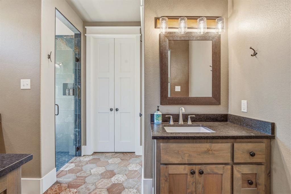 25570 W Fm 1188 Property Photo 13