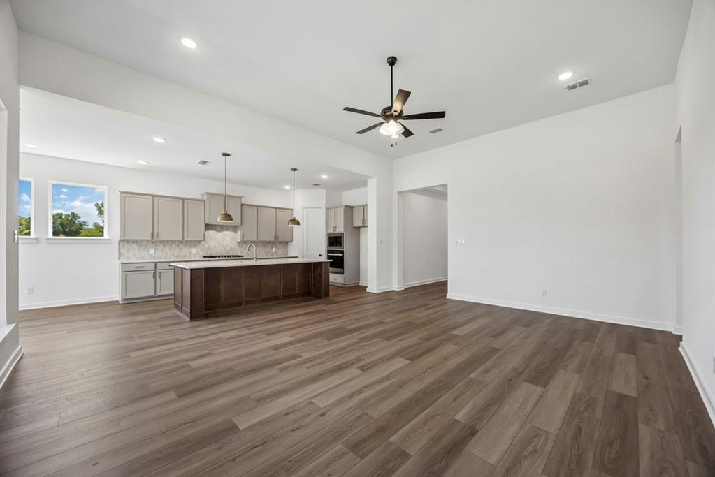 2652 Rainier Drive Property Photo 11