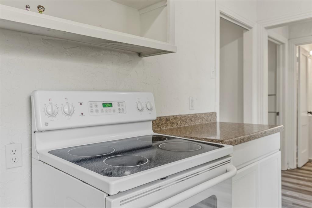 834 Brinker Street Property Photo 12