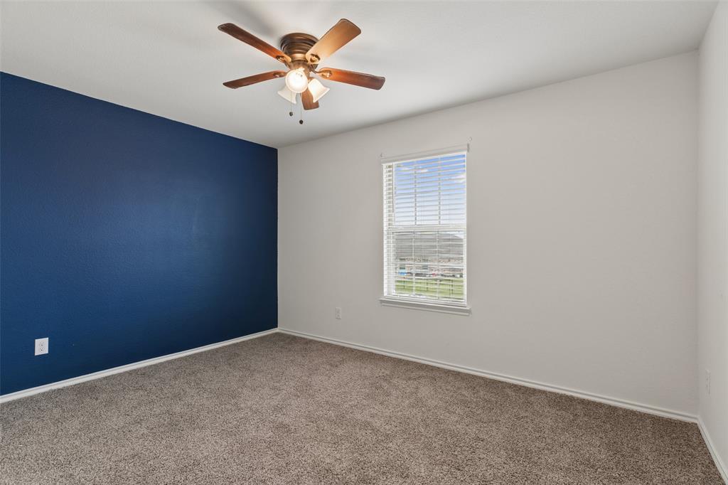 205 Pine Hollow Way Property Photo 19