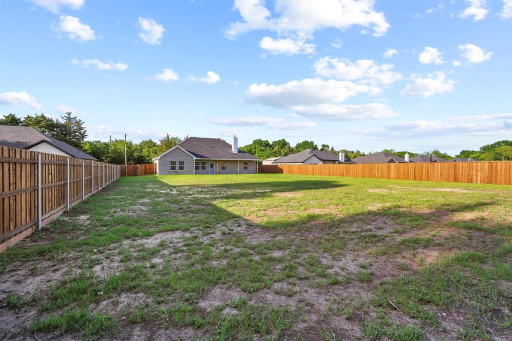 903 W Cardinal Street Property Photo 33