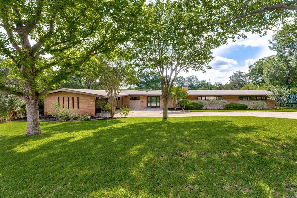 4101 Hildring Drive Property Photo 1