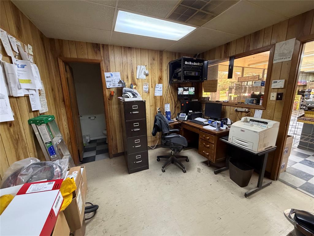 601 W Lacy Street Property Photo 27