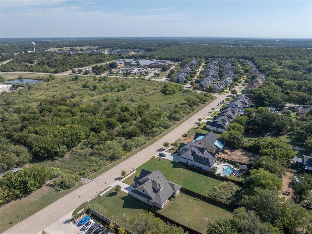 208 Village Way Property Photo 6