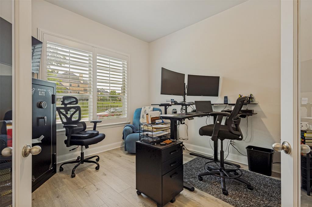 1508 Bearpath Way Property Photo 3