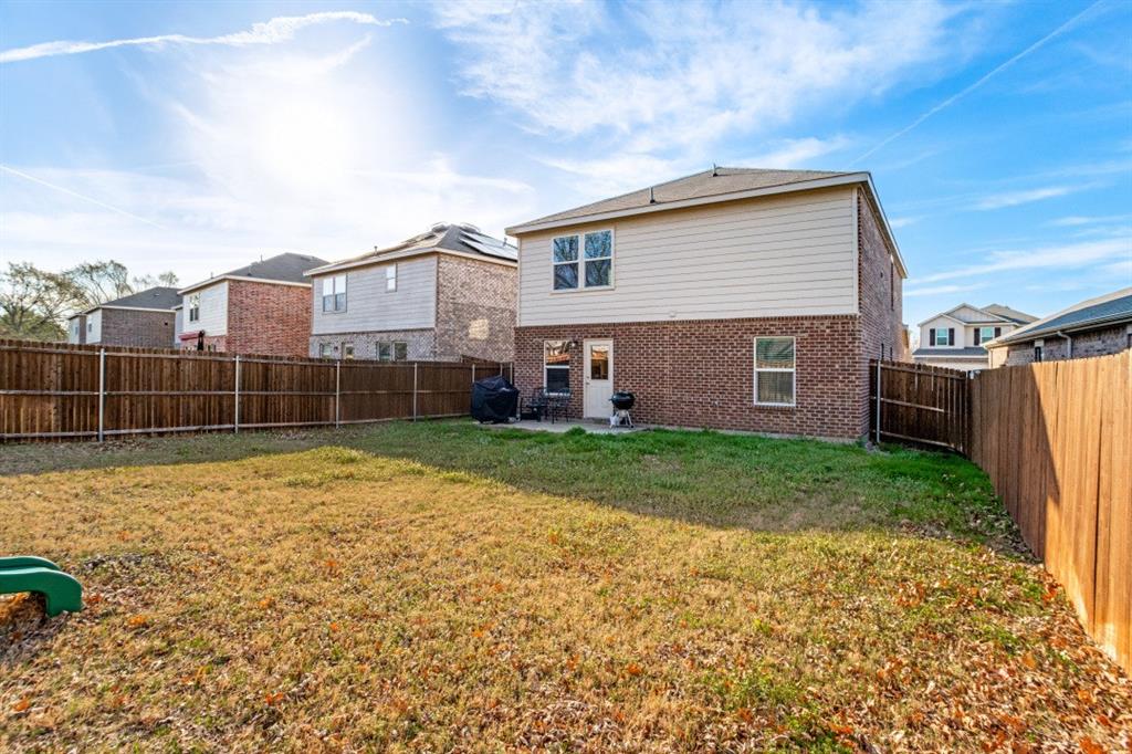 404 Glendale Drive Property Photo 4