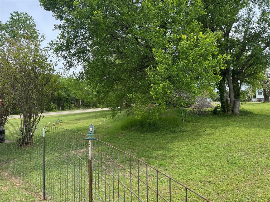 12745 Fm 274 Property Photo 5