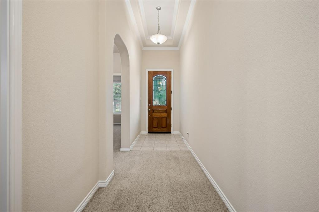 1208 Isabella Lane Property Photo 4