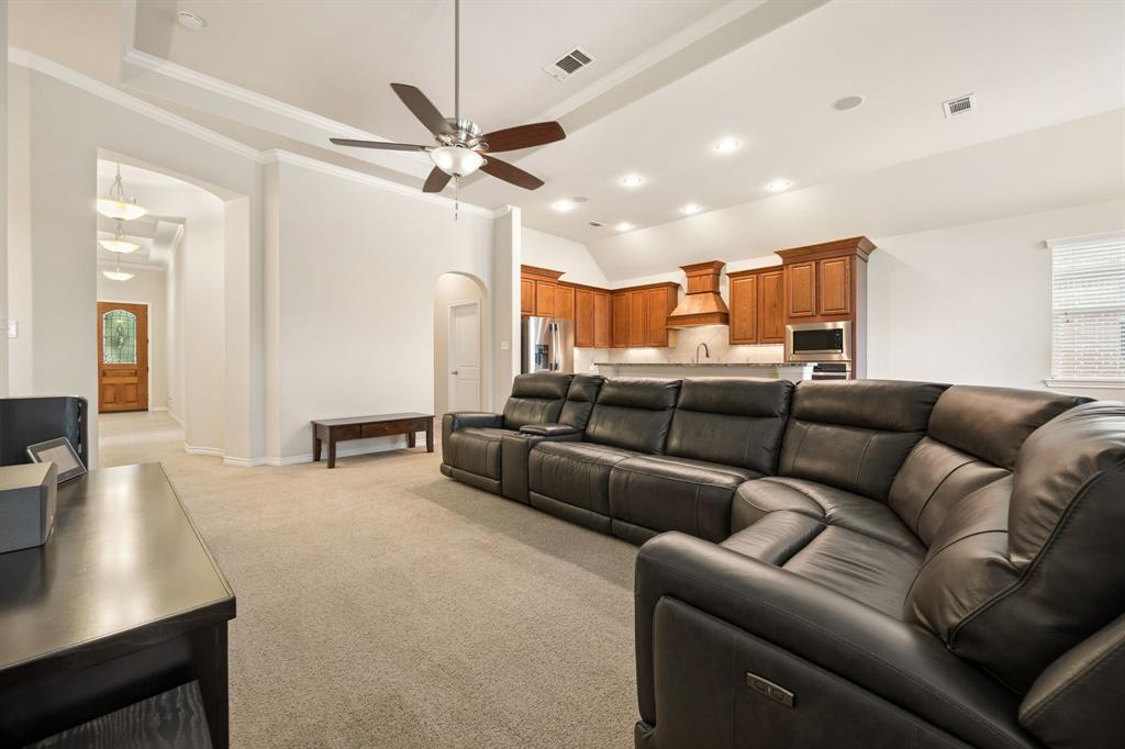 1208 Isabella Lane Property Photo 6