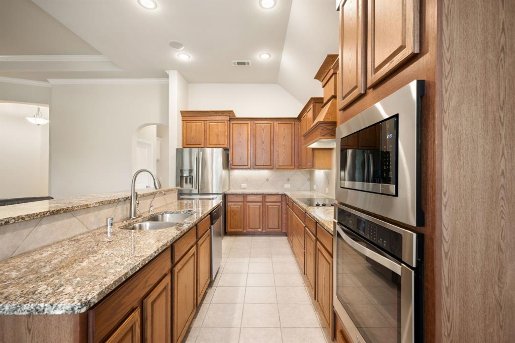 1208 Isabella Lane Property Photo 9