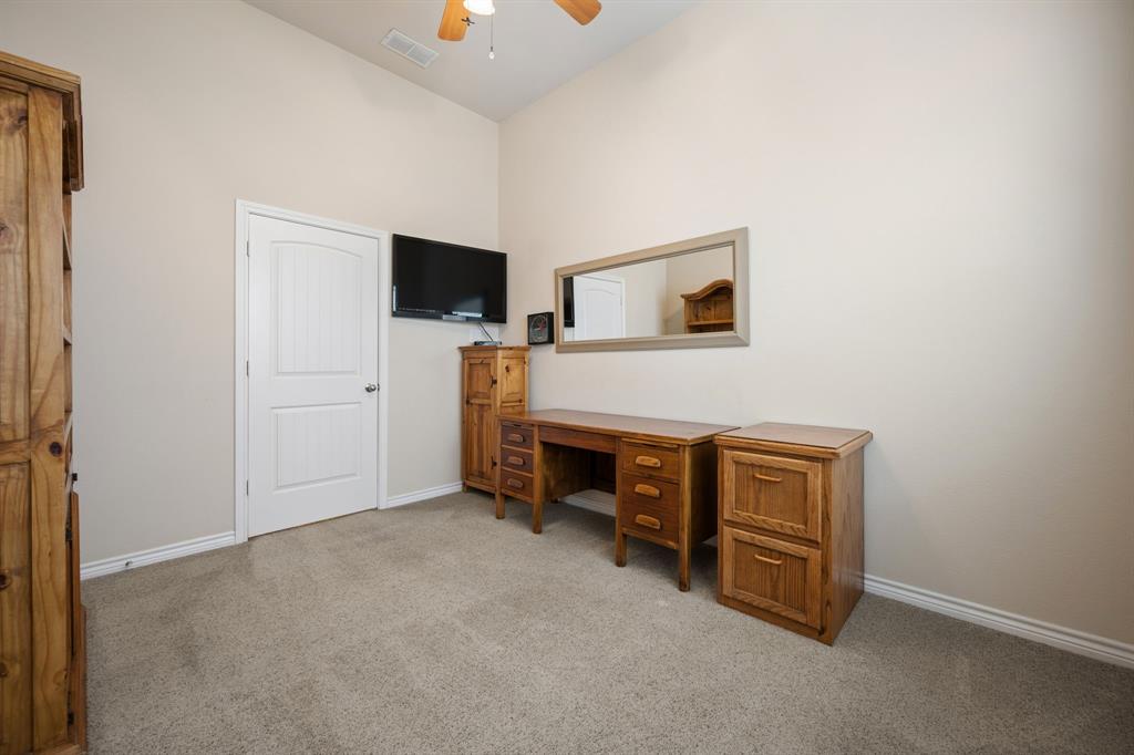 1208 Isabella Lane Property Photo 21