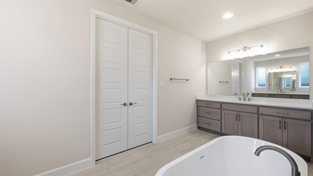 1112 Sunrise Vista Property Photo 15