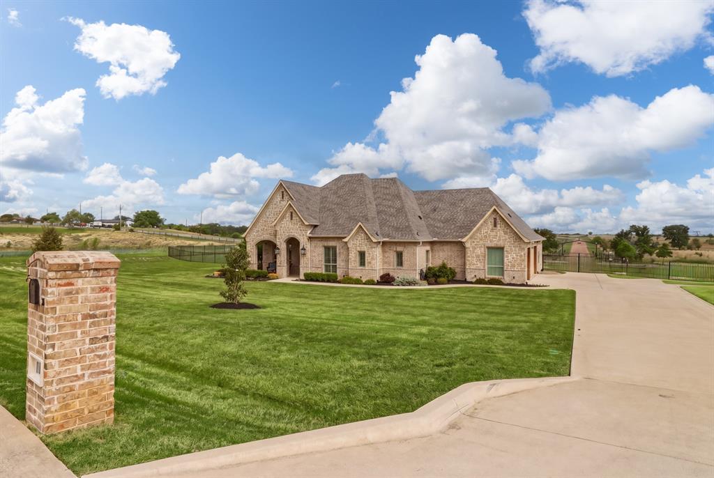 108 Bearclaw Circle Property Photo 2