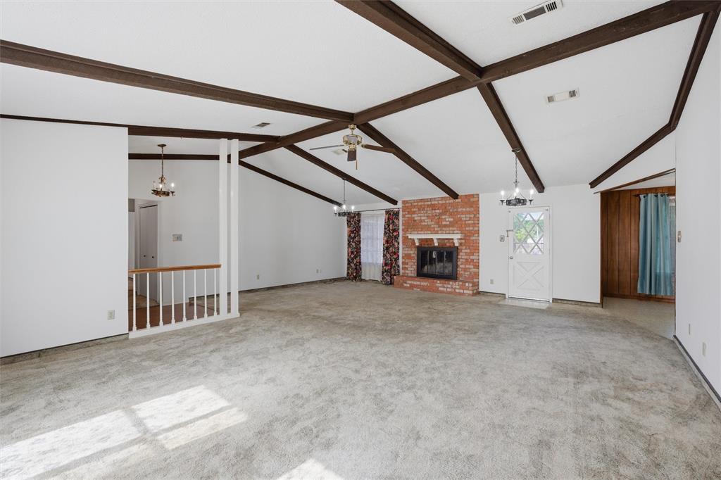 9321 Tree Lake Drive Property Photo 2