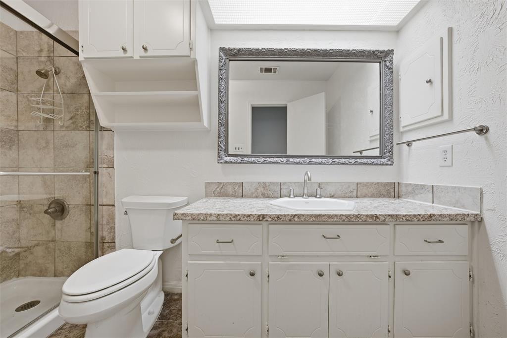 9321 Tree Lake Drive Property Photo 12