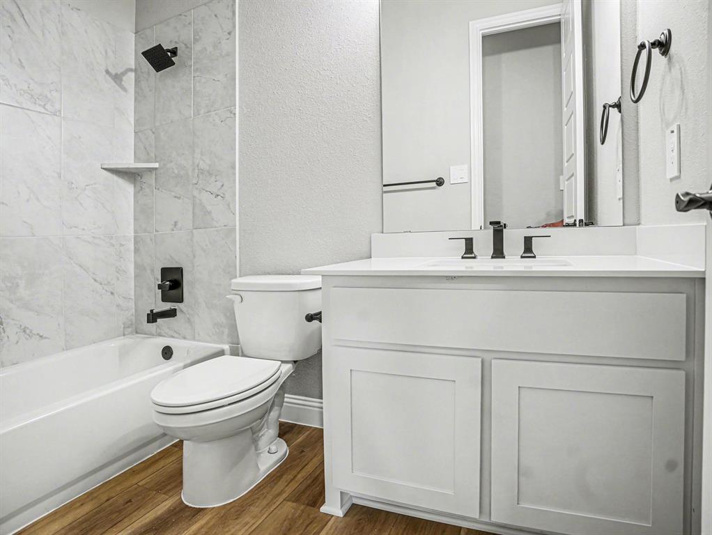6830 Southrock Drive Property Photo 21