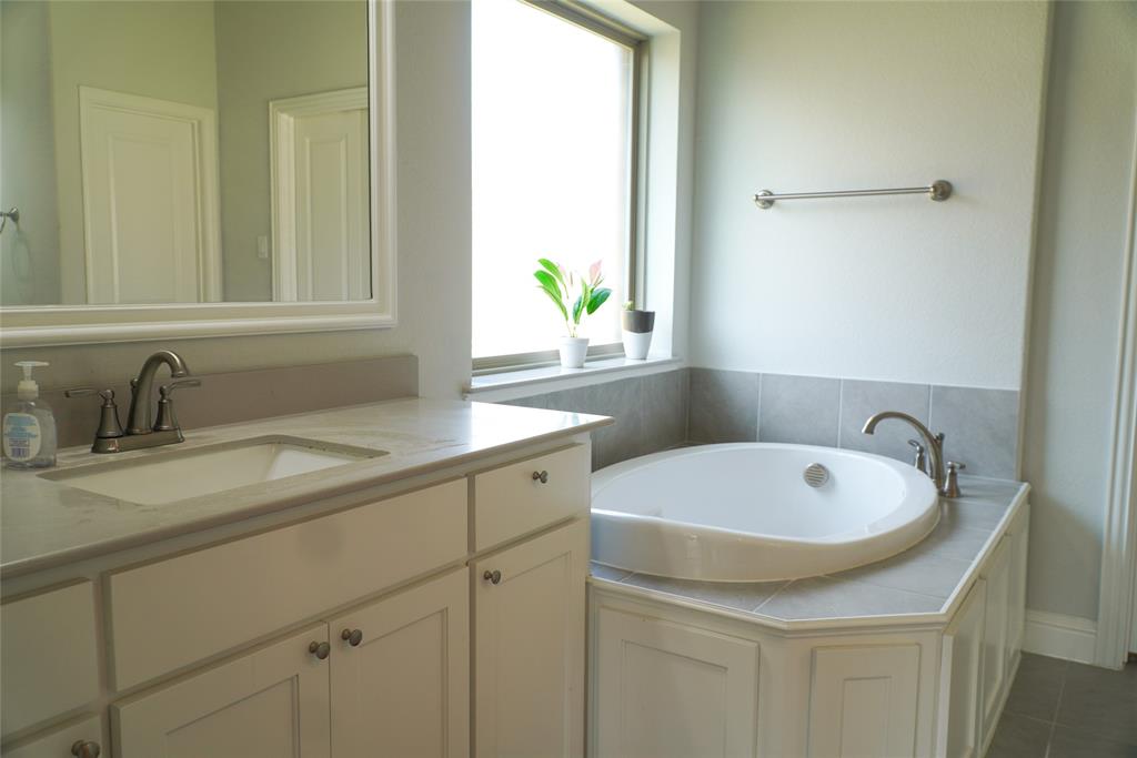 428 Molly Lane Property Photo 16