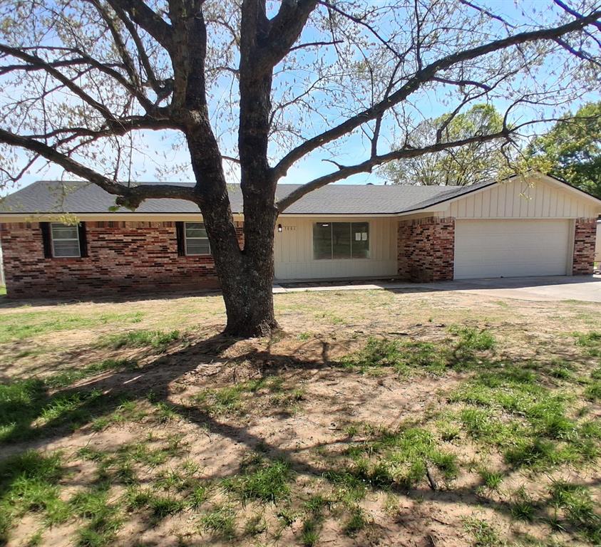5001 Wilson Property Photo 1