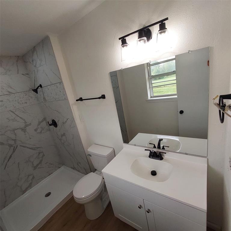 5001 Wilson Property Photo 18
