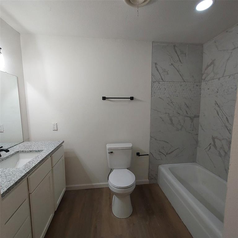 5001 Wilson Property Photo 19