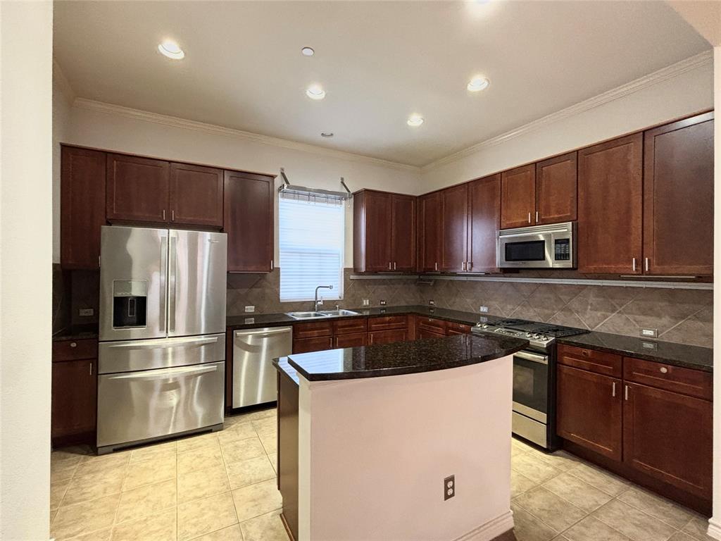 15727 Seabolt Place Property Photo 5