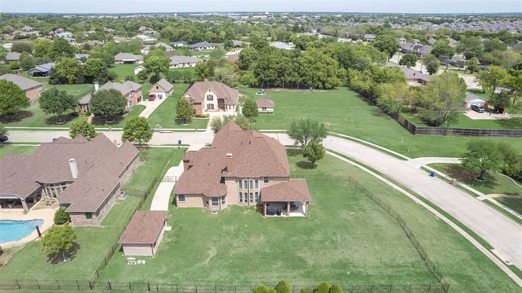 925 Lorene Drive Property Photo 3