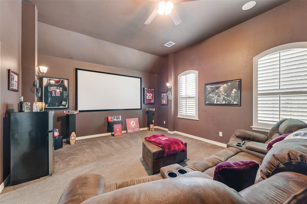 925 Lorene Drive Property Photo 27