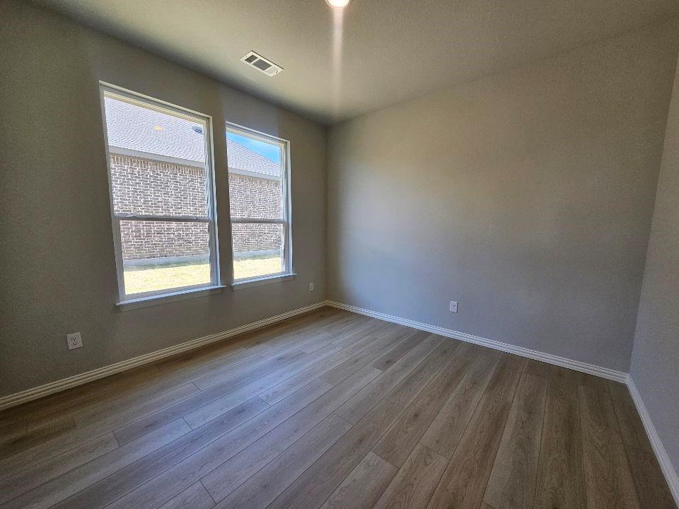3005 Leopard Lane Property Photo 9