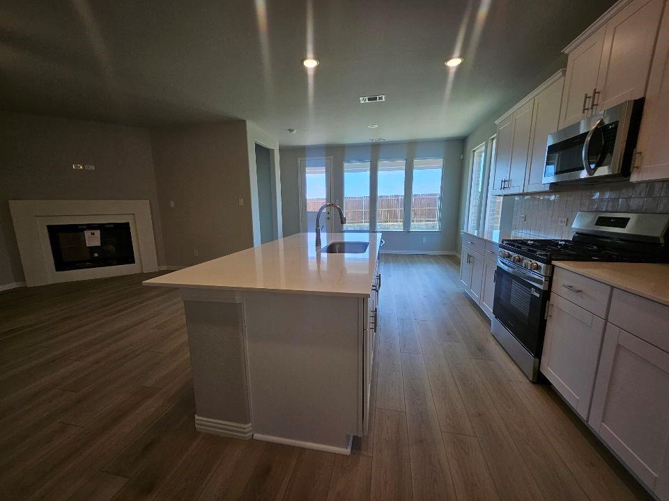 3005 Leopard Lane Property Photo 10