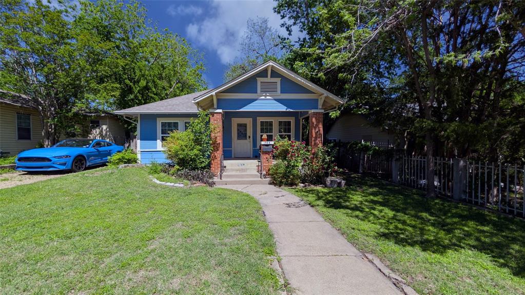 704 Cameron Avenue Property Photo 1