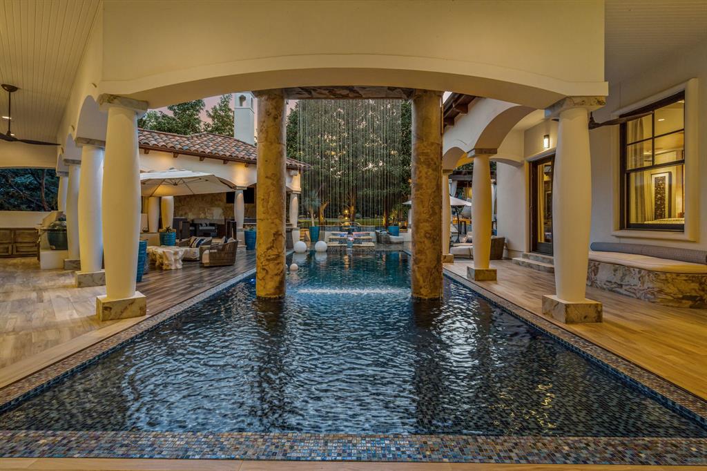 1712 Post Oak Place Property Photo 32