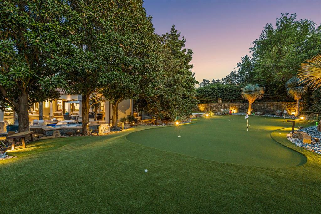1712 Post Oak Place Property Photo 40