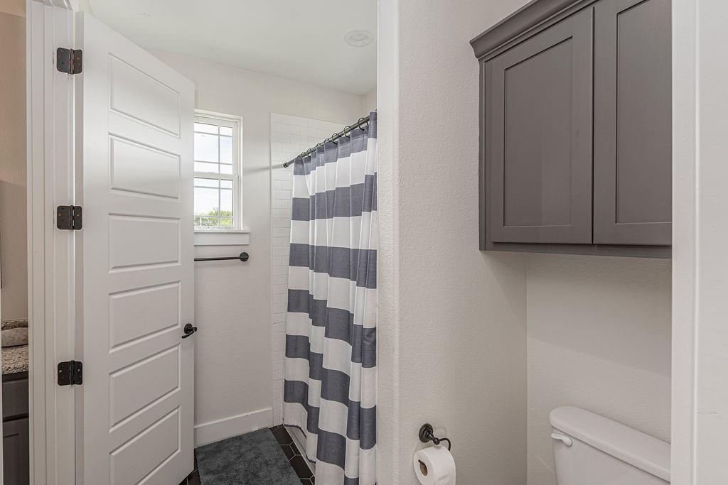 5280 Fm 36 Property Photo 19