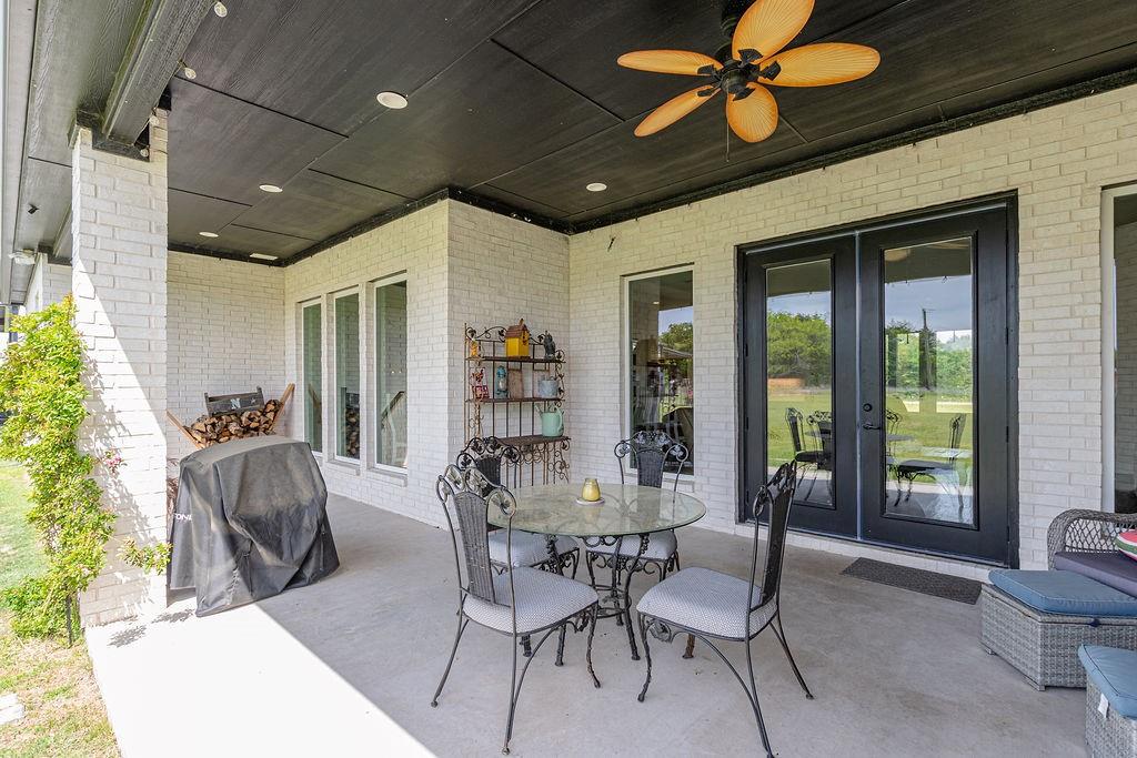5280 Fm 36 Property Photo 25