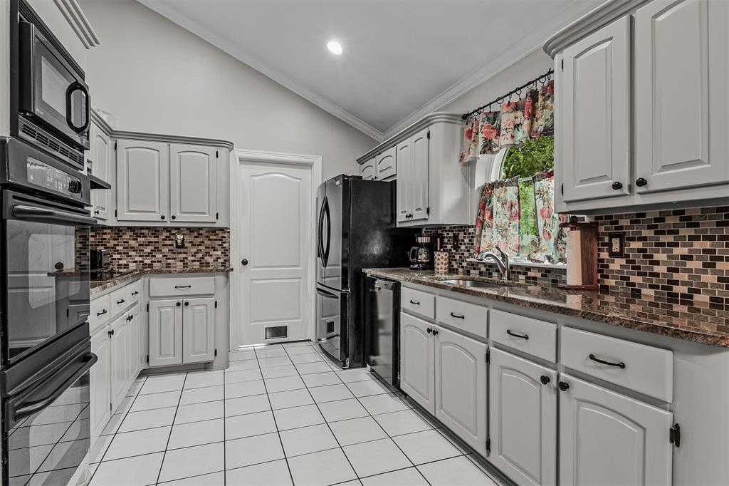 2954 Oak Drive Property Photo 6