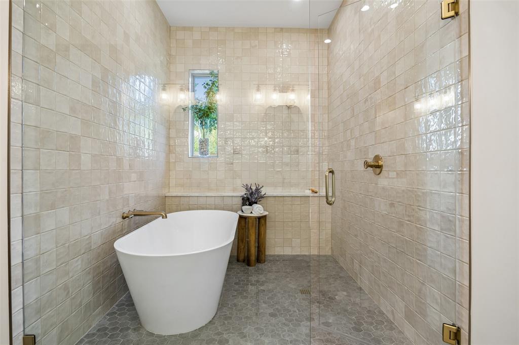 11131 Hillcrest Road Property Photo 21