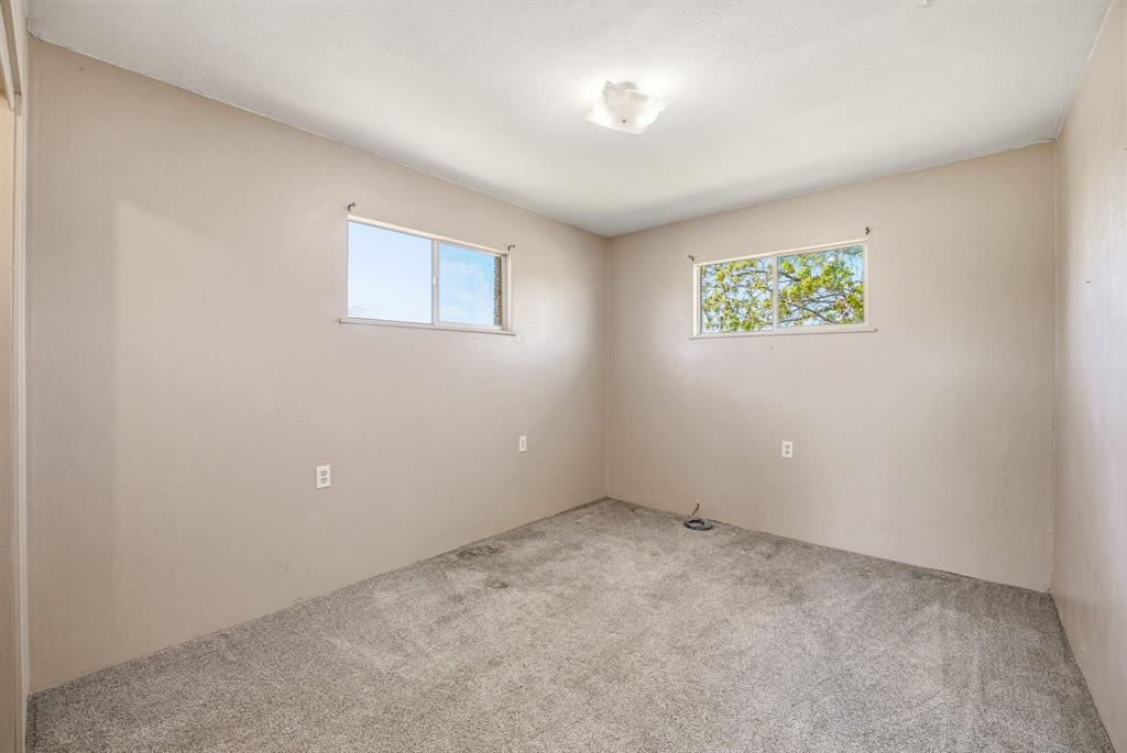 1301 County Road 440 Property Photo 15
