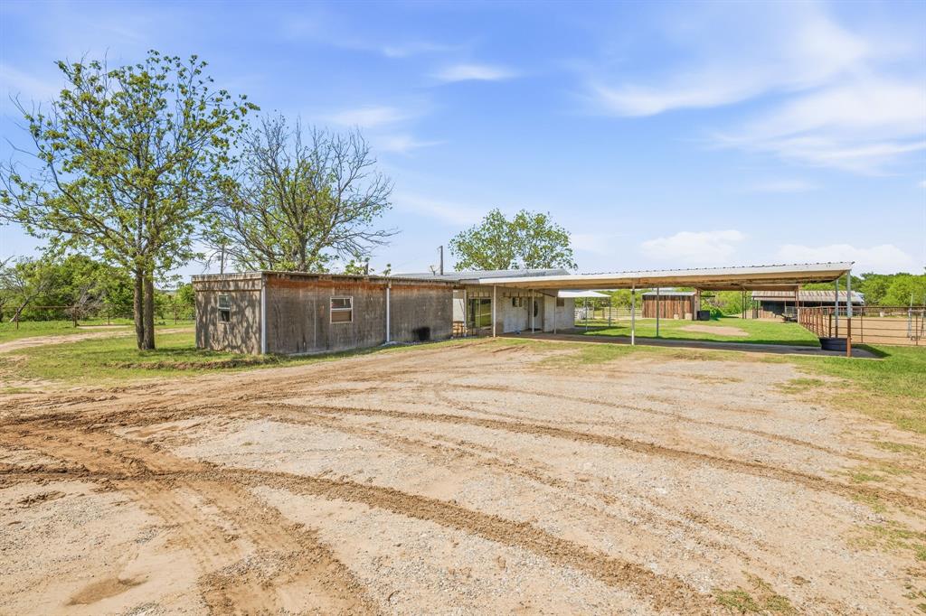 1301 County Road 440 Property Photo 17