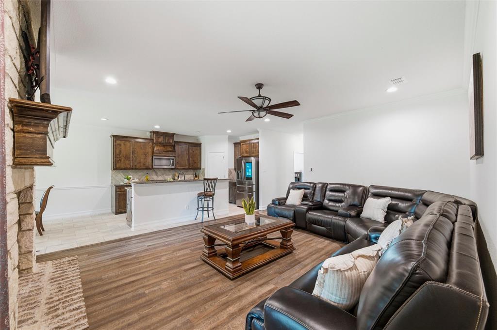 2501 Bunker Hill Drive Property Photo 9