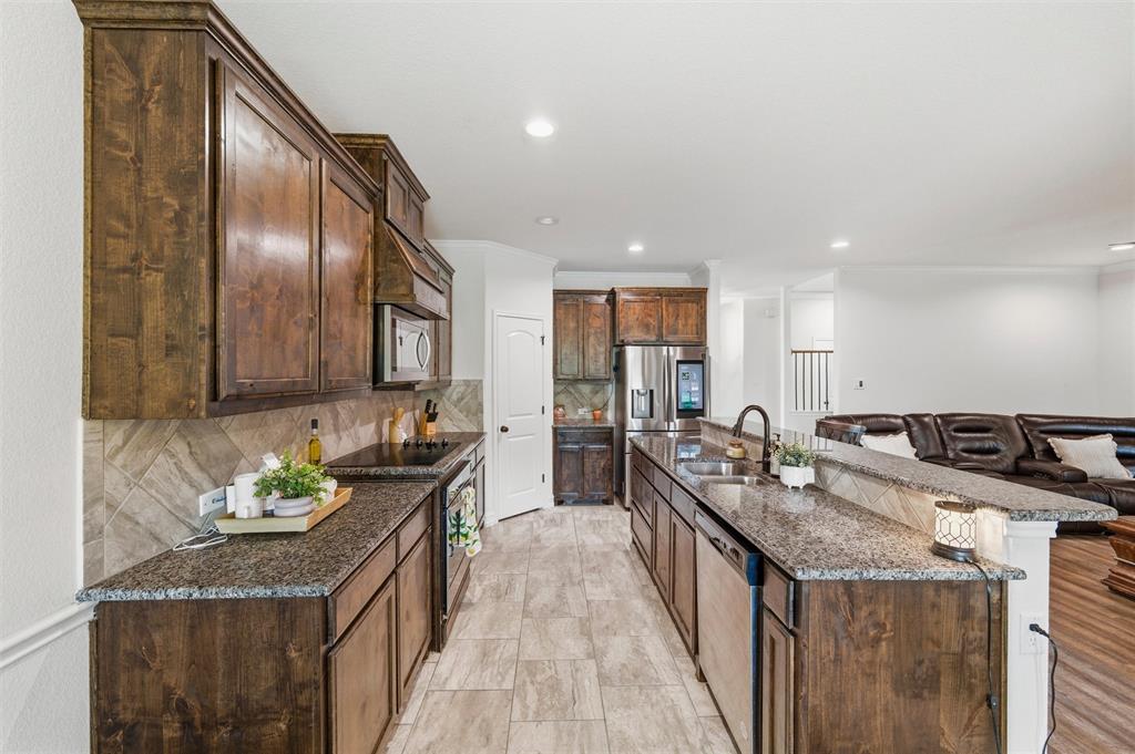 2501 Bunker Hill Drive Property Photo 13