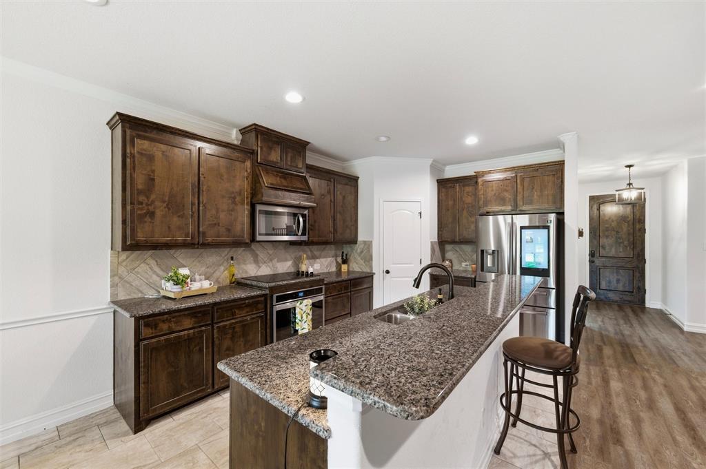 2501 Bunker Hill Drive Property Photo 14