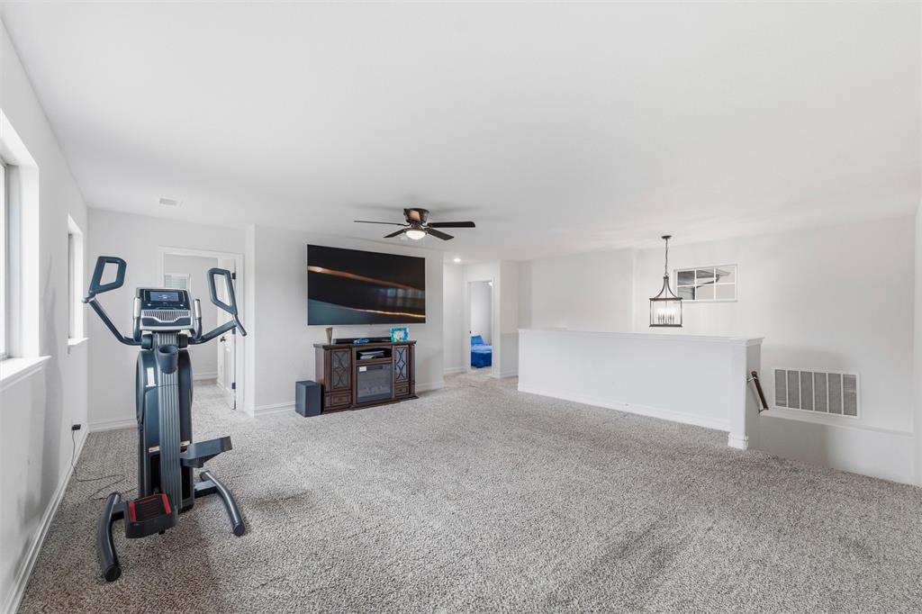 2501 Bunker Hill Drive Property Photo 17