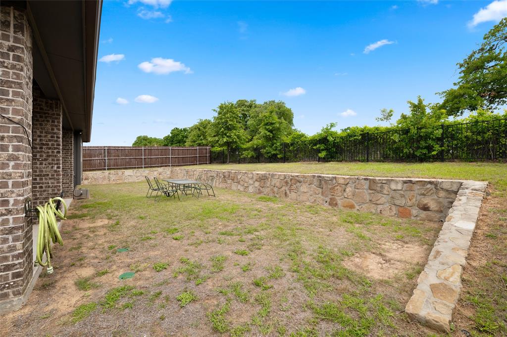 2501 Bunker Hill Drive Property Photo 32