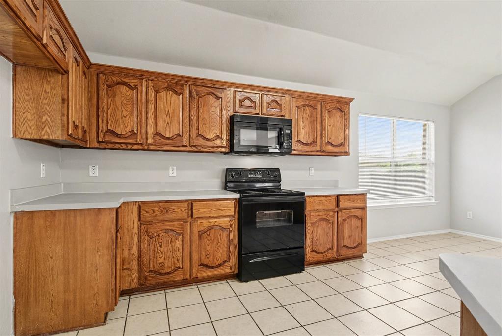 2781 Avery Drive Property Photo 8
