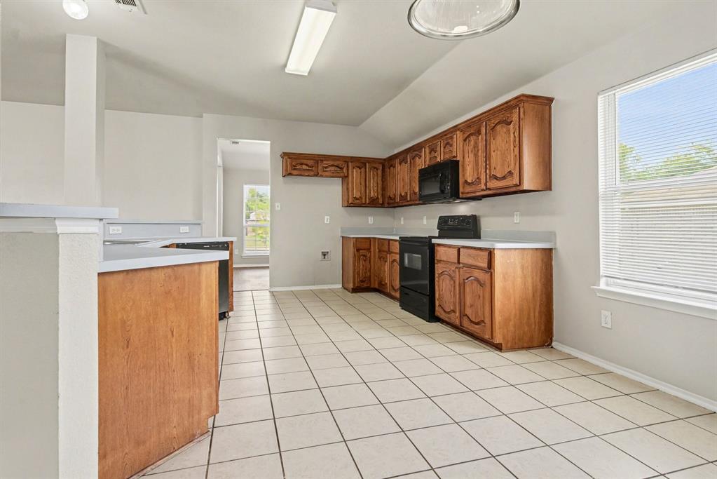 2781 Avery Drive Property Photo 9