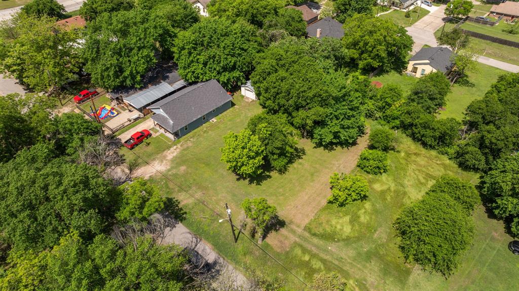 400 E Freeman Street Property Photo 1